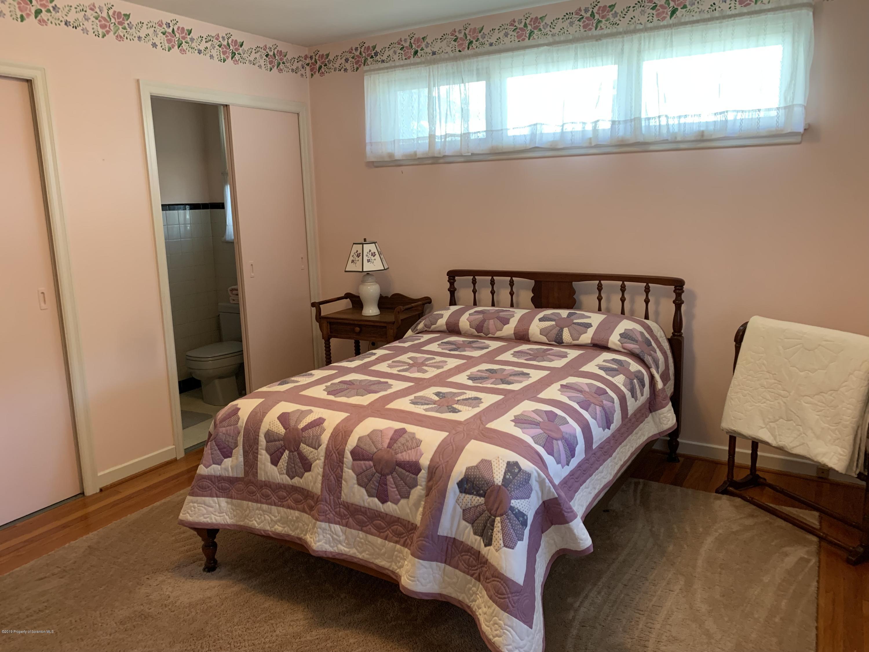 107 Upper Knapp Road Clarks Summit, PA 18411 - Photo 17 of 22 Gallery Image 17