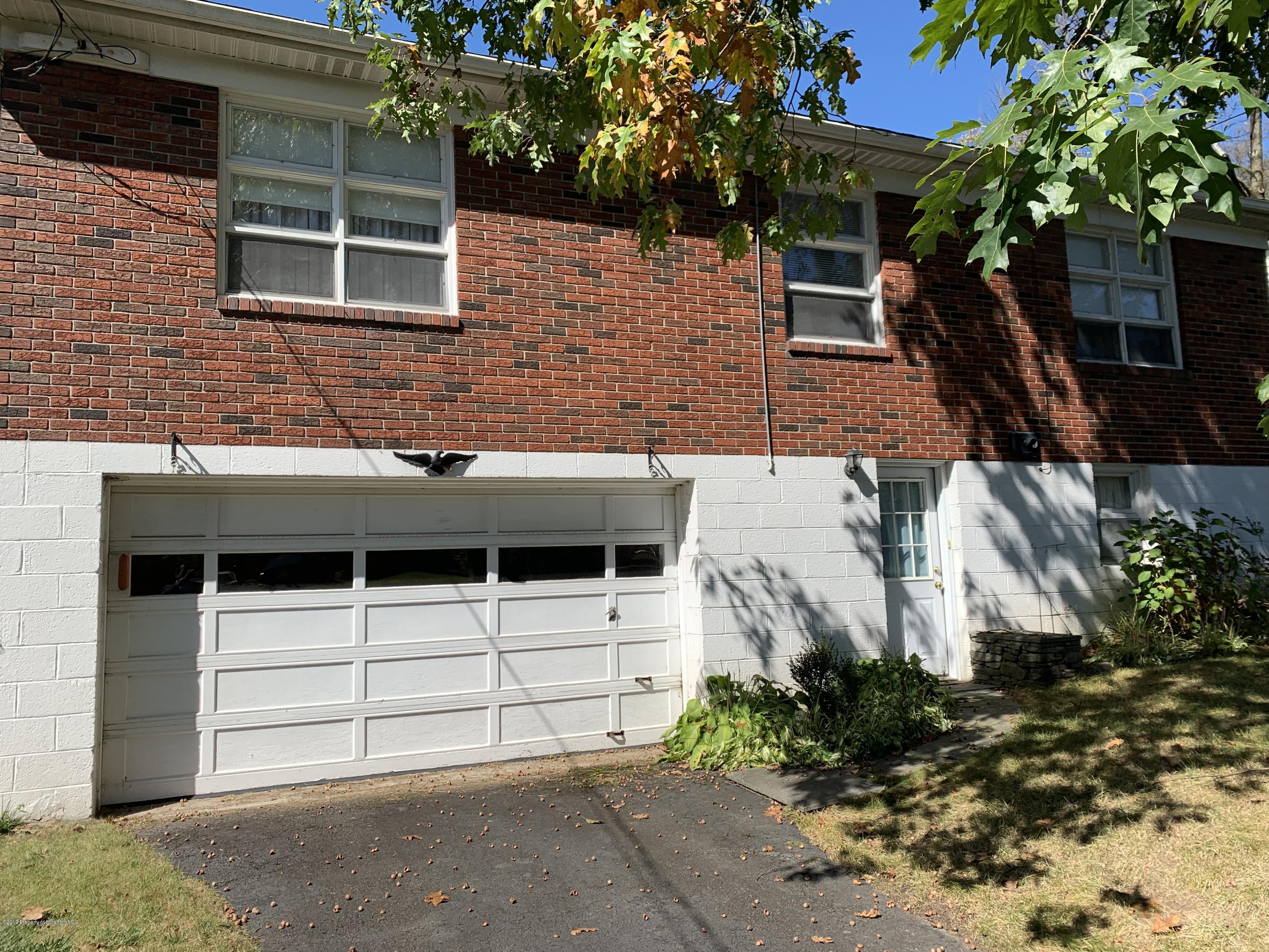 107 Upper Knapp Road Clarks Summit, PA 18411 - Photo 3 of 22 Gallery Image 3