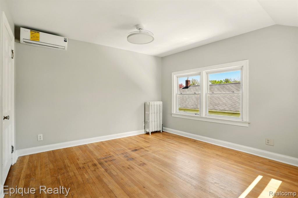 333 Woodward Avenue, Unit 4 Rochester, MI 48307 - Photo 5 of 13