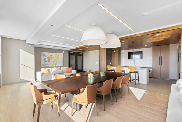 $949,000 | 1000 Maxwell Lane, Unit 11I, Hoboken, NJ 07030