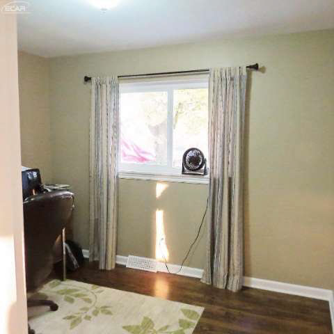 5435 Oak Grove Road Howell, MI 48855 - Photo 14 of 45 21229060-14.JPG