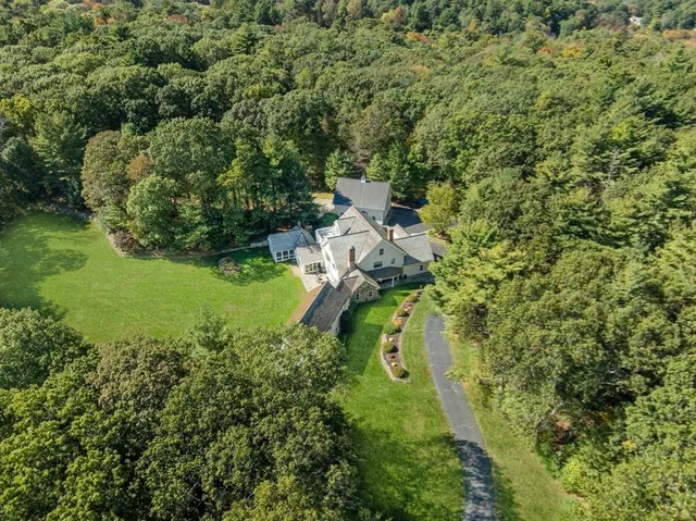 $3,450,000 | 267 Dedham Street, Dover, MA 02030