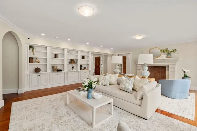 $3,450,000 | 267 Dedham Street, Dover, MA 02030