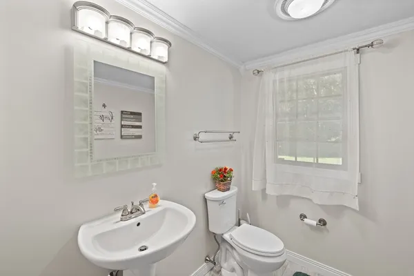 $599,000 | 6 Sunrise Avenue, Auburn, MA 01501