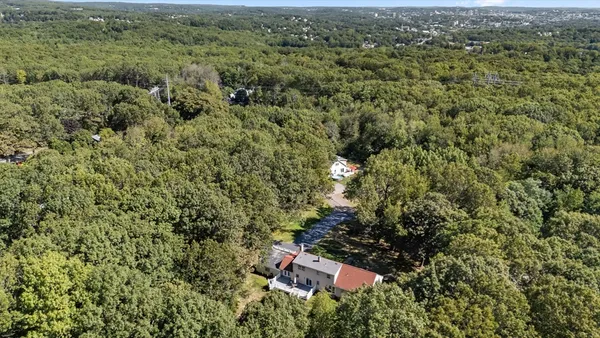 $599,000 | 6 Sunrise Avenue, Auburn, MA 01501