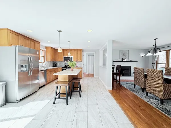 $599,000 | 6 Sunrise Avenue, Auburn, MA 01501