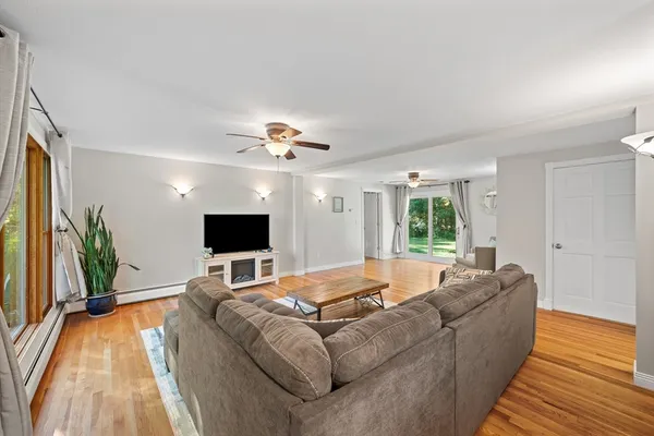 $599,000 | 6 Sunrise Avenue, Auburn, MA 01501