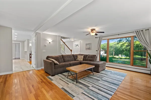 $599,000 | 6 Sunrise Avenue, Auburn, MA 01501