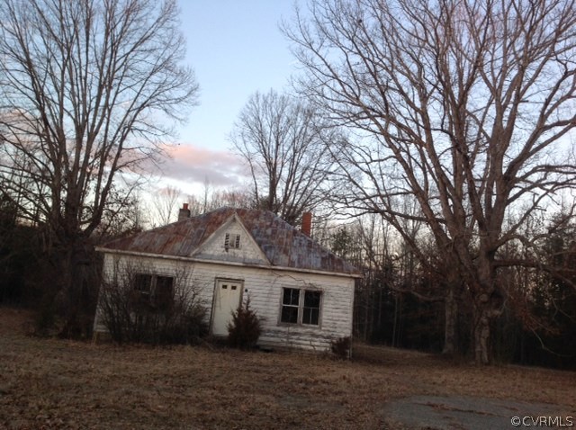 293 Deep Run Road Cartersville, VA 23027 - Photo 1 of 5 Gallery Image 1