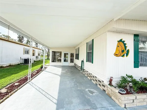 $259,900 | 1401 West Highway 50, Unit 179, Clermont, FL 34711