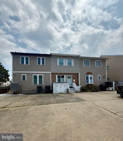 $3,000 | 139 A Newport Bay Drive, Unit 206A, Ocean City, MD 21842