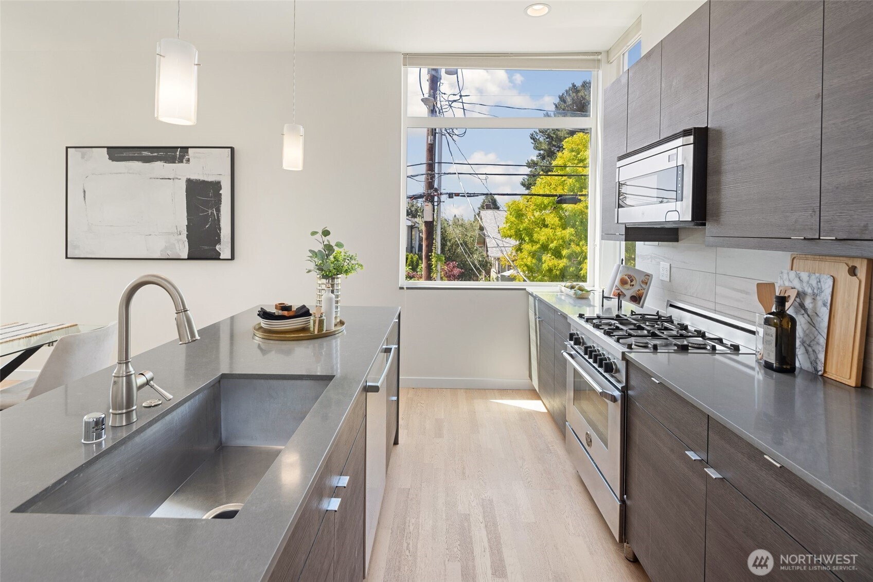 4151 California Avenue Southwest, Unit A Seattle, WA 98116 - Photo 15 of 37 Gallery Image 15