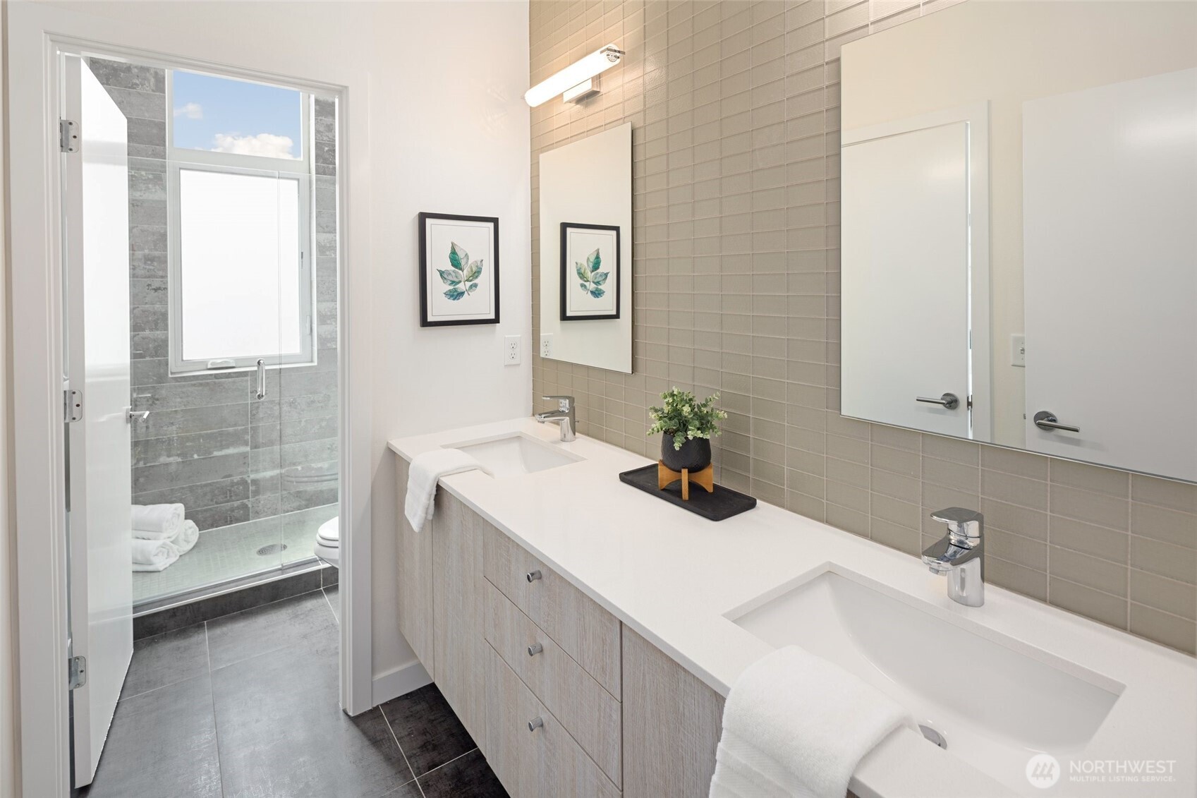 4151 California Avenue Southwest, Unit A Seattle, WA 98116 - Photo 21 of 37 Gallery Image 21
