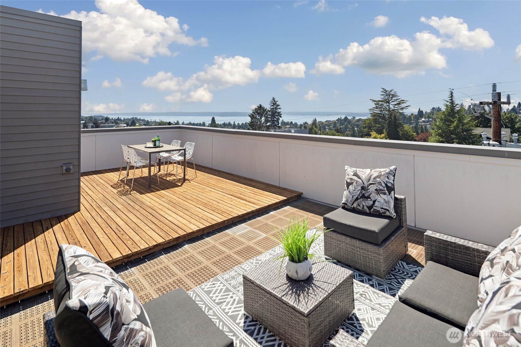 4151 California Avenue Southwest, Unit A Seattle, WA 98116 - Photo 28 of 37 Gallery Image 28