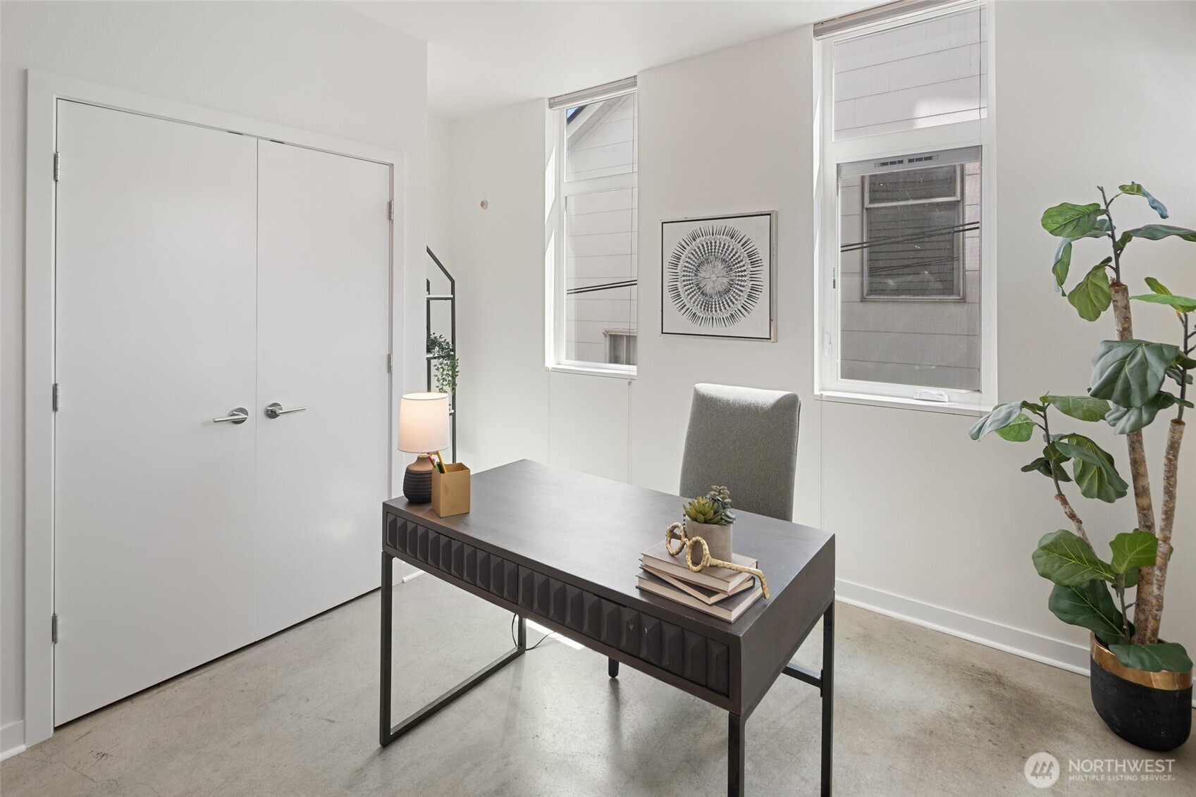 4151 California Avenue Southwest, Unit A Seattle, WA 98116 - Photo 5 of 37 Gallery Image 5