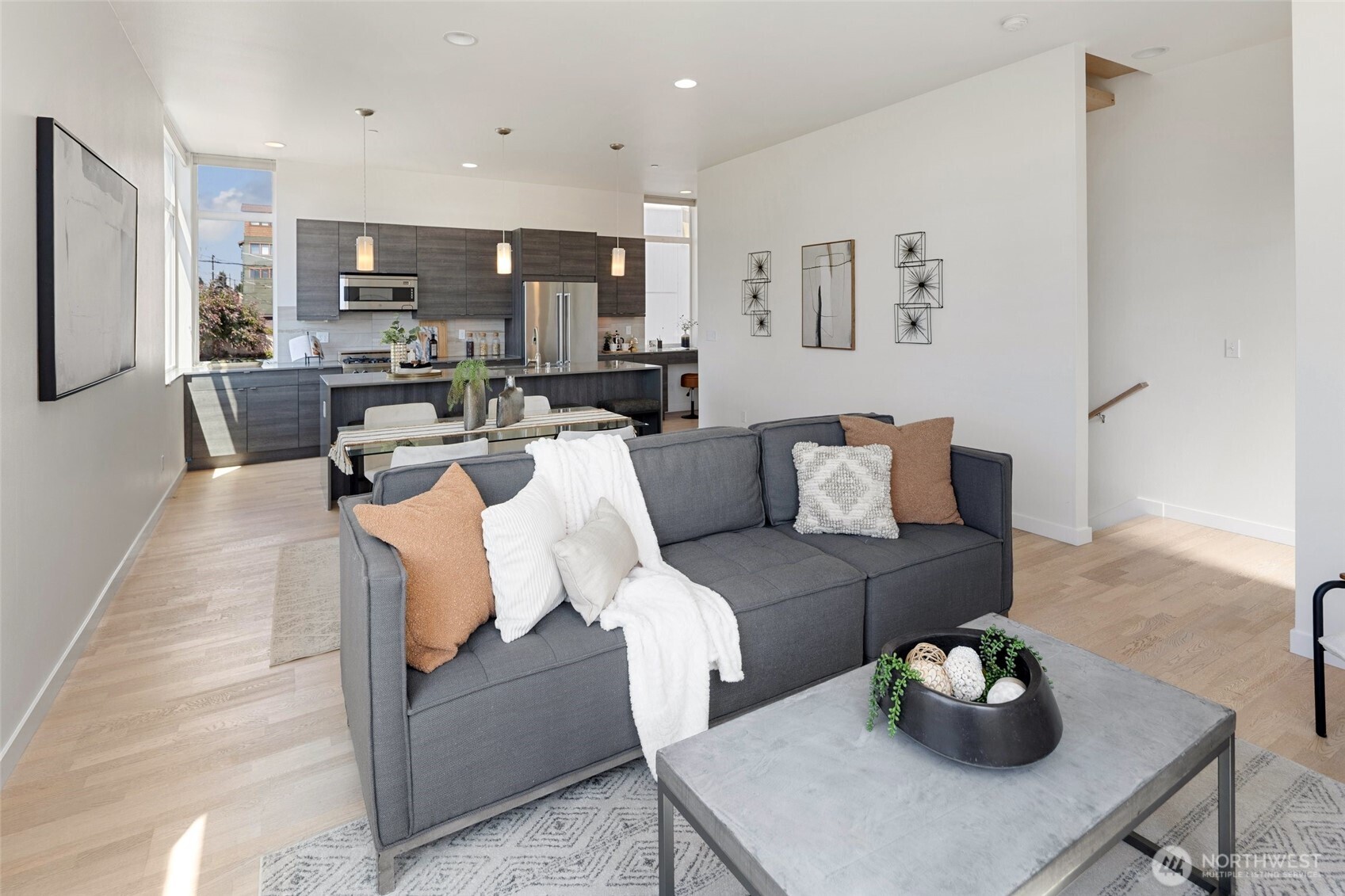 4151 California Avenue Southwest, Unit A Seattle, WA 98116 - Photo 8 of 37 Gallery Image 8
