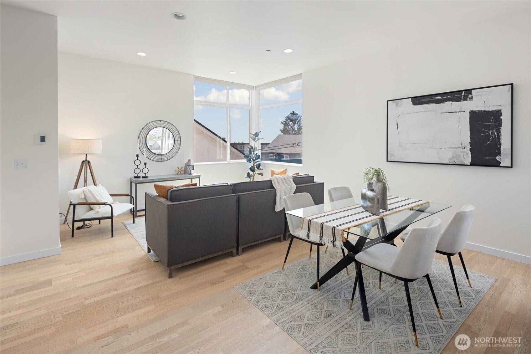 4151 California Avenue Southwest, Unit A Seattle, WA 98116 - Photo 10 of 37 Gallery Image 10