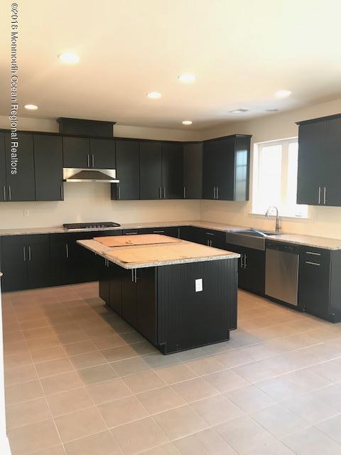 18 Remy Court Belle Mead, NJ 08502 - Photo 4 of 15 18remy8