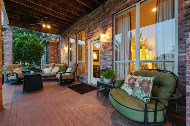 a view of a building with a swimming pool