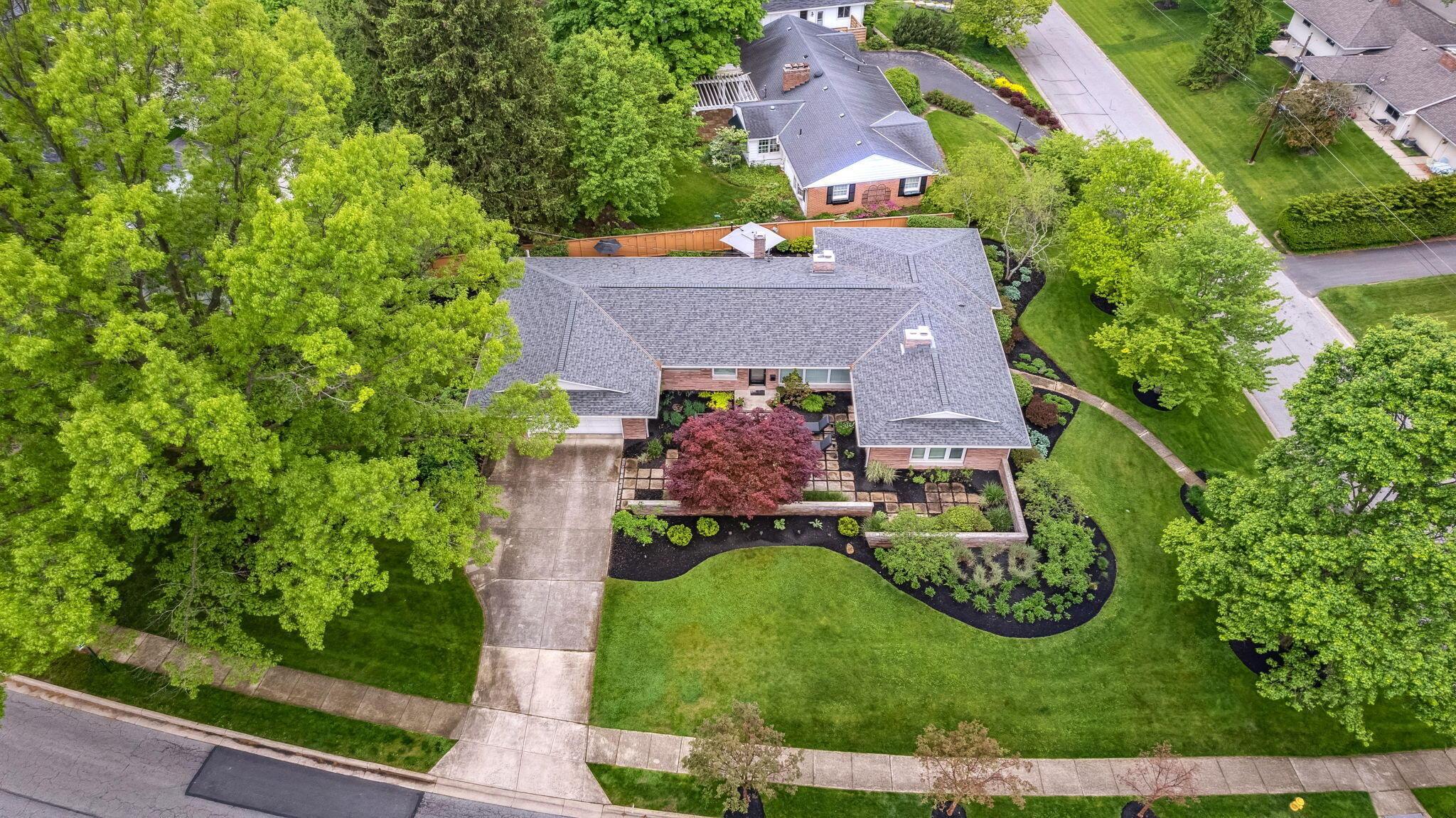 2579 Middlesex Road Upper Arlington, OH 43220 - Photo 84 of 92 Front of Home - Drone