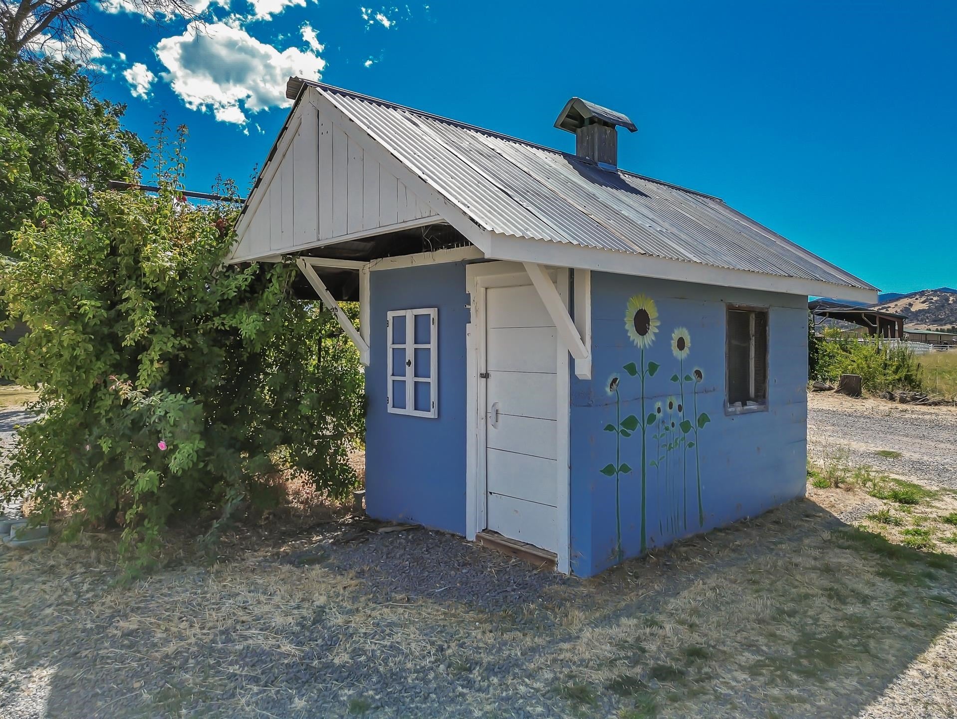 304 Fiock Road Yreka, CA 96097 - Photo 32 of 38 Gallery Image 32