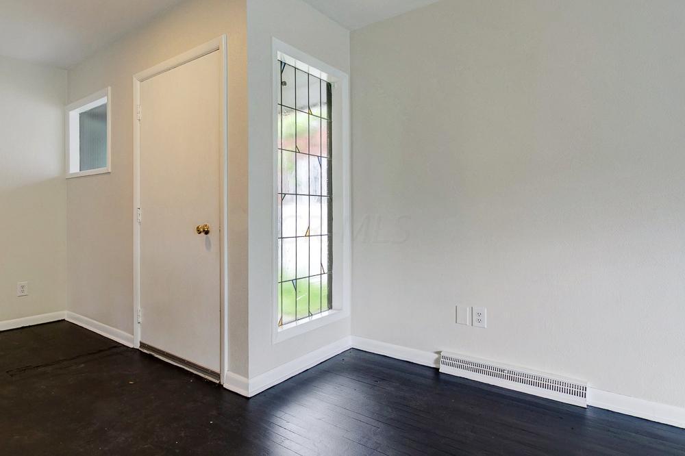 124 North Remington Road Columbus, OH 43209 - Photo 5 of 28