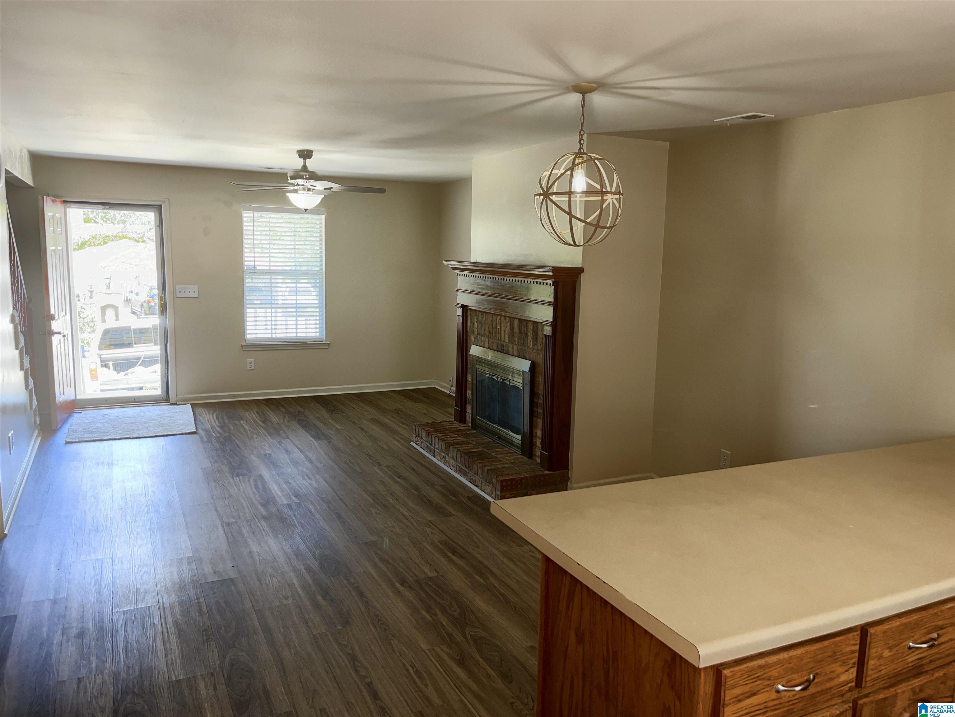 206 2nd Street Warrior, AL 35180 - Photo 5 of 19
