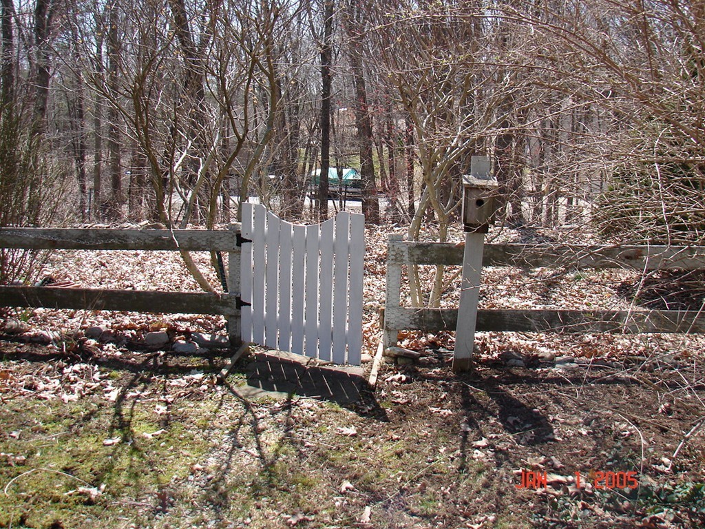 136 Lower Gore Road Webster, MA 01570 - Photo 24 of 30