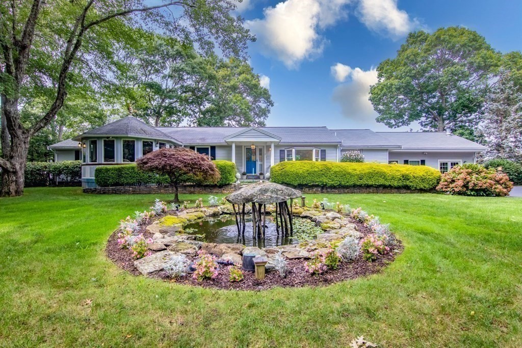3 Farnum Road Bourne, MA 02532 - Photo 3 of 38