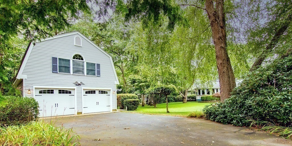3 Farnum Road Bourne, MA 02532 - Photo 31 of 38