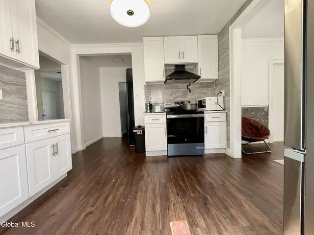 $269,000 | 36 Edenburg Avenue, Albany, NY 12203