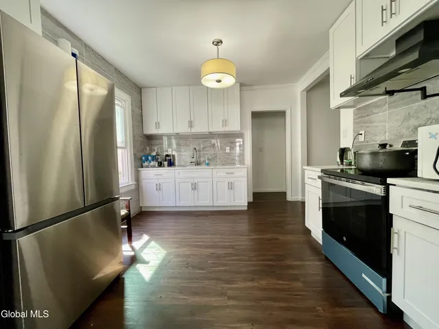 $269,000 | 36 Edenburg Avenue, Albany, NY 12203