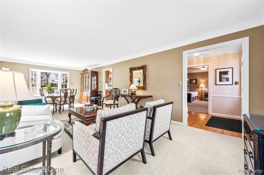 2477 Blockton Road Rochester Hills, MI 48306 - Photo 9 of 26