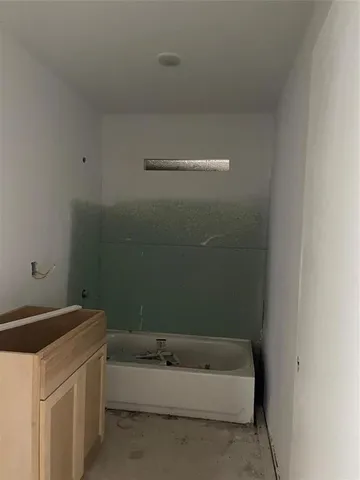 $100,000 | 801 West Belknap Street, Jacksboro, TX 76458