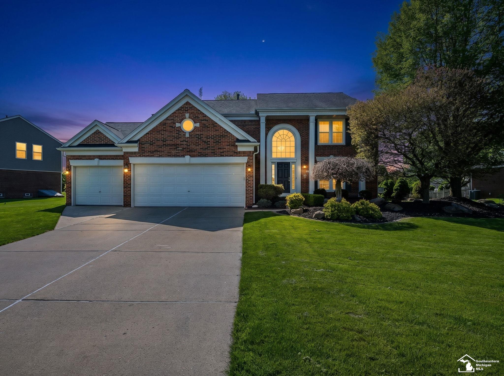 839 Kings Park Road Monroe, MI 48161 - Photo 2 of 62