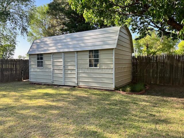 415 North Azalea Street Booker, TX 79005 - Photo 9 of 12 IMG_0013