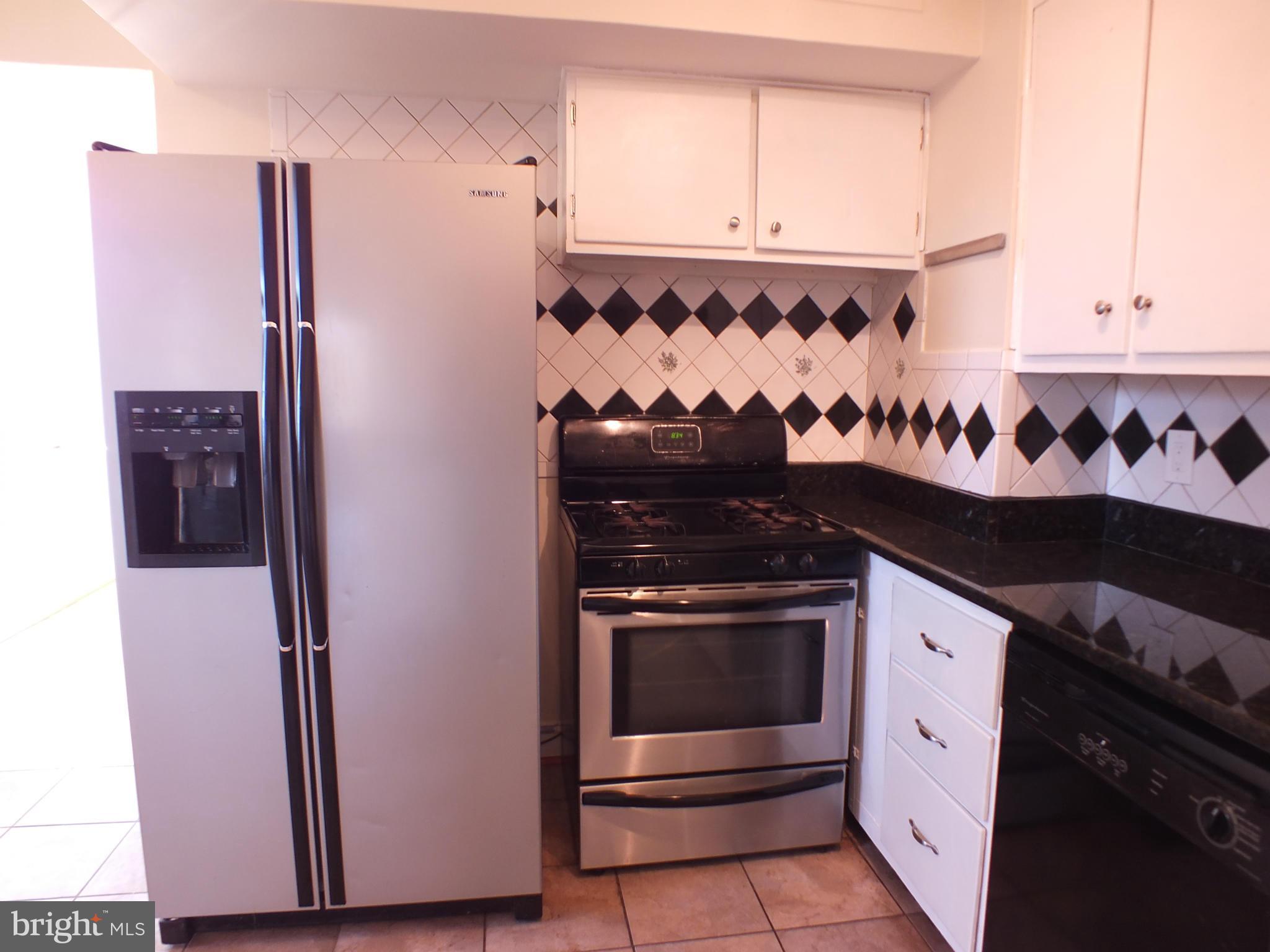 6938 Oak Ridge Road Falls Church, VA 22042 - Photo 13 of 29 Kitchen