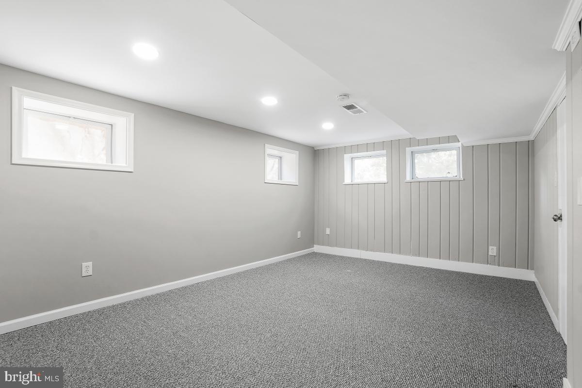 6600 Queens Chapel Road University Park, MD 20782 - Photo 47 of 72 Sixth bedroom on lower level