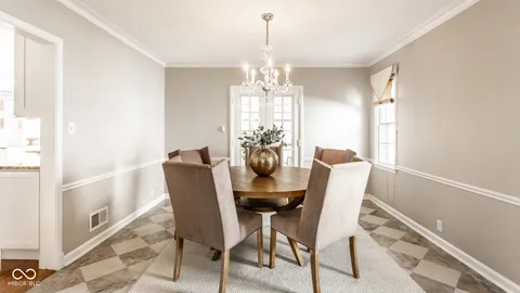 $575,000 | 909 East 58th Street, Indianapolis, IN 46220