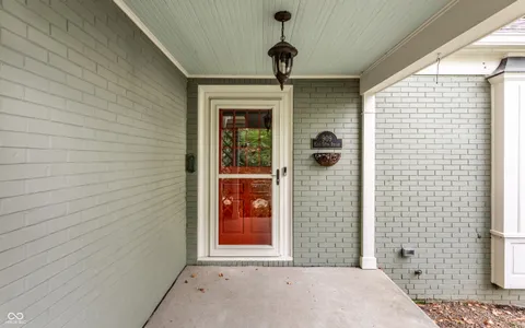 $575,000 | 909 East 58th Street, Indianapolis, IN 46220