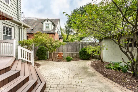 $575,000 | 909 East 58th Street, Indianapolis, IN 46220