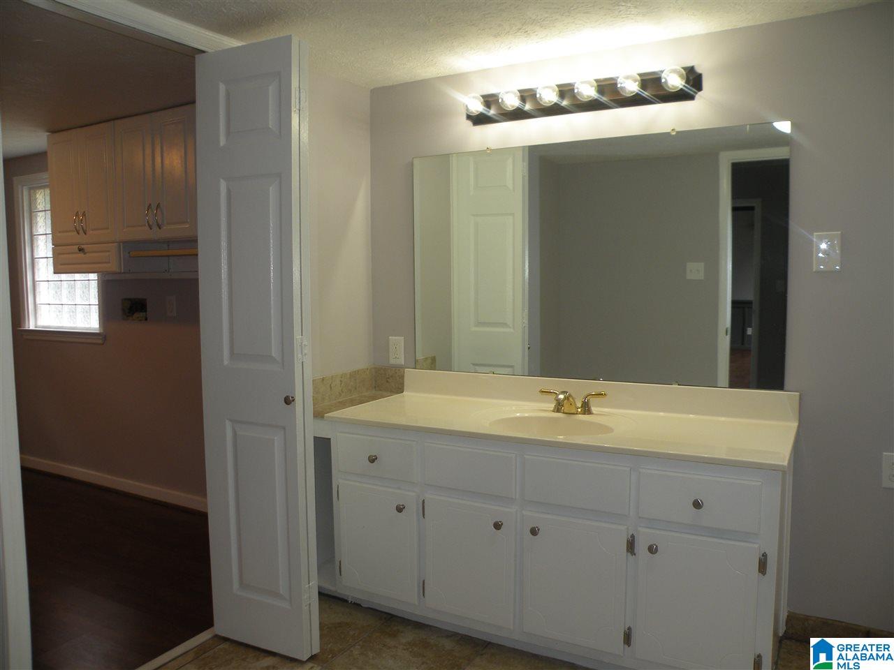 99 Bucks Lane Vincent, AL 35178 - Photo 19 of 33