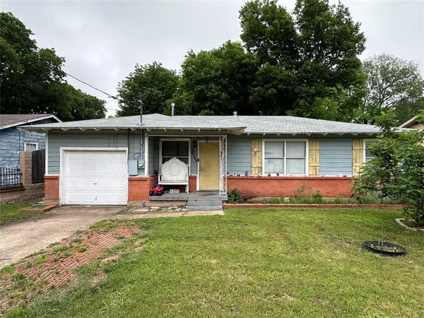 $180,000 | 4156 Daniel Lane, Lancaster, TX 75134