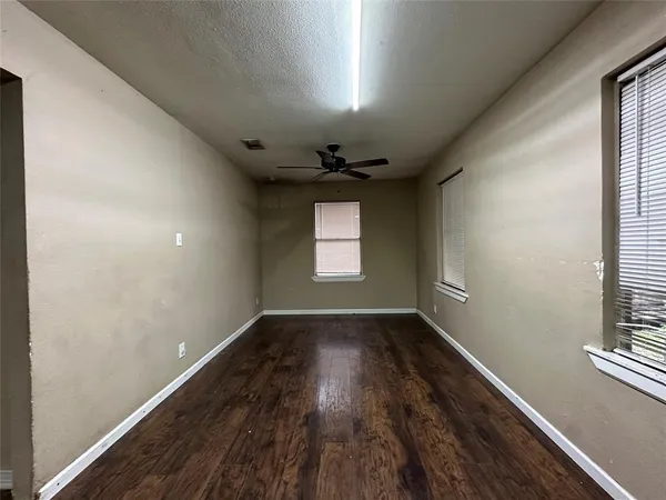 $180,000 | 4156 Daniel Lane, Lancaster, TX 75134