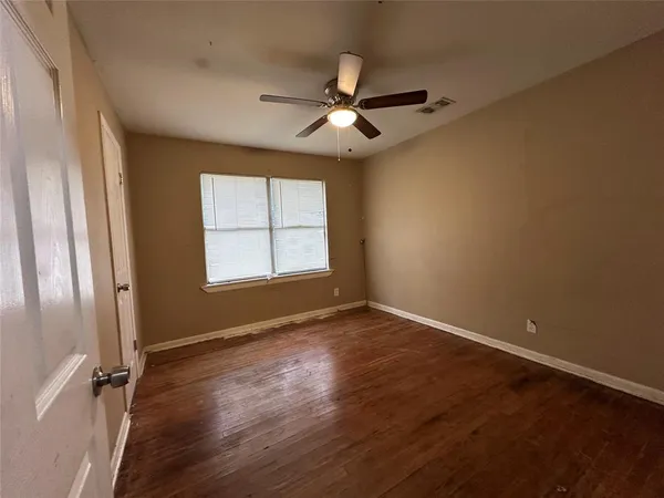 $180,000 | 4156 Daniel Lane, Lancaster, TX 75134