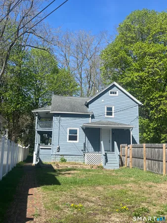 $2,200 | 17 Woodbine Street, Torrington, CT 06790