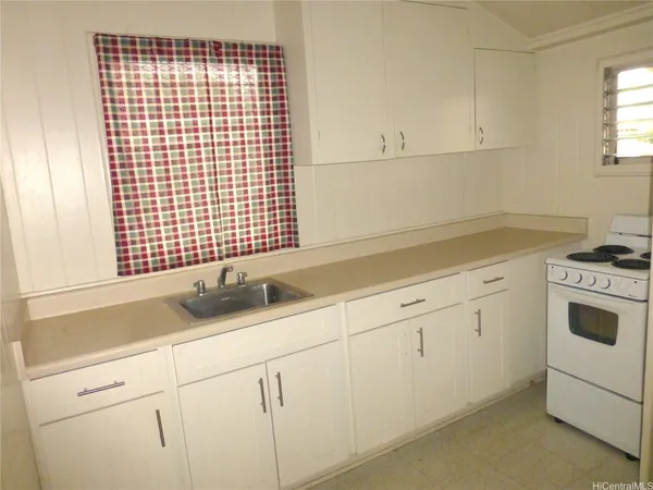 $1,200 | 2721 Kapiolani Boulevard, Unit 1, Honolulu, HI 96826