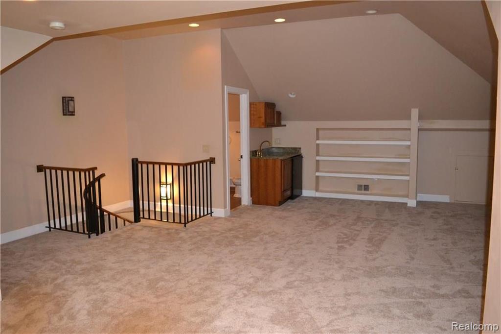 660 Birch Tree Court Rochester Hills, MI 48306 - Photo 28 of 38