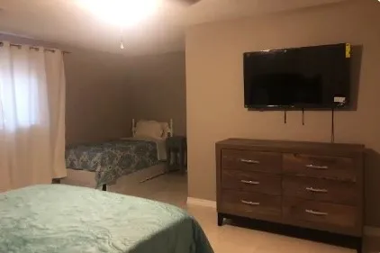 $4,200 | 711 North Hyannis Port Street, Crosby, TX 77532