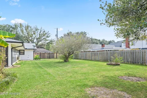 $435,000 | 101 Sidney Street, Lafayette, LA 70506